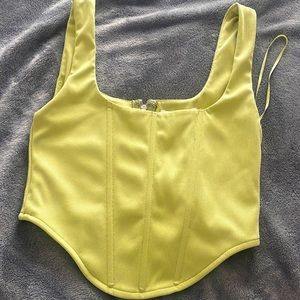 This is a green edit by nine course cropped shirt it is such good quality